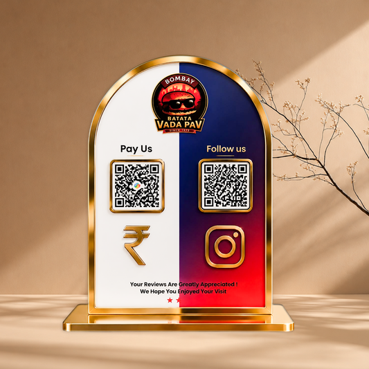 3QR Curved Social Media Edition Standee
