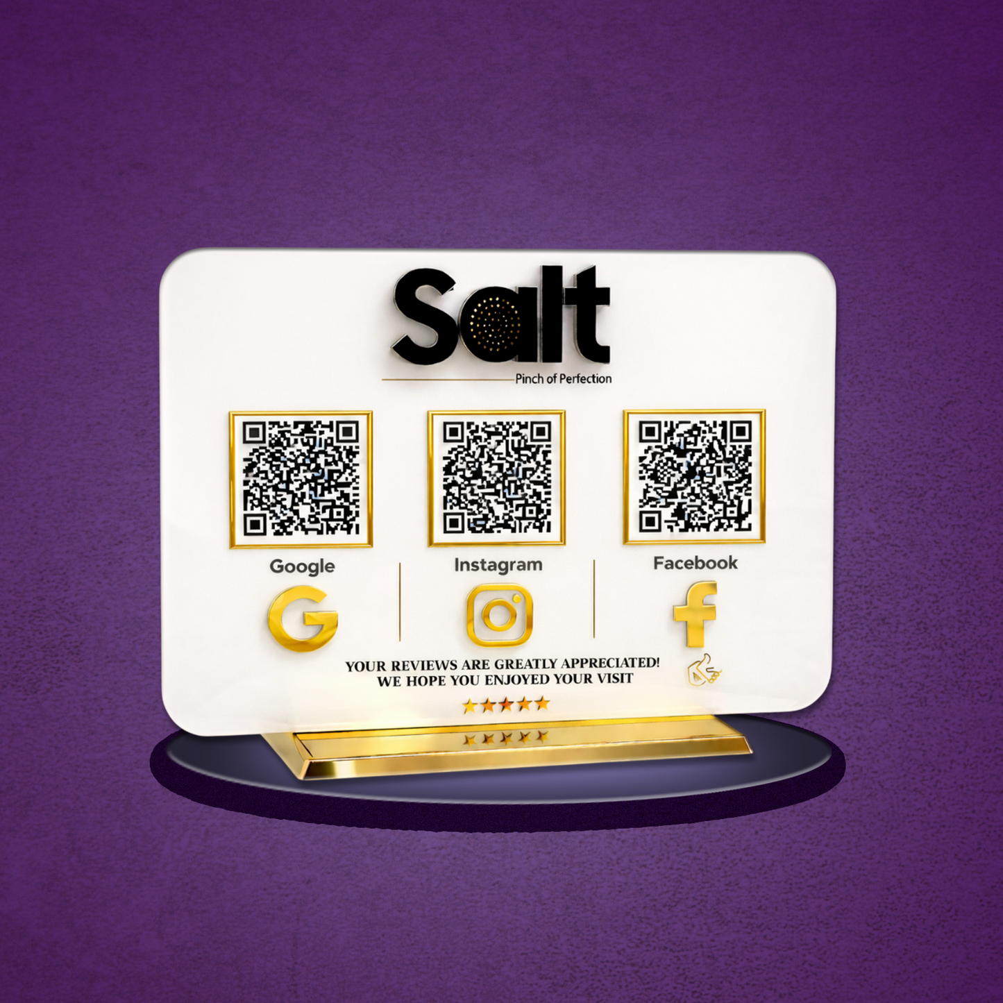 3QR Landescape Standee