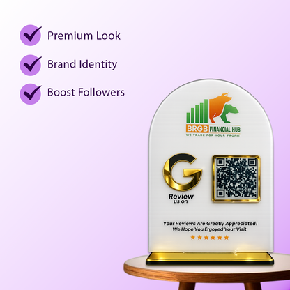 1QR Curved Standee