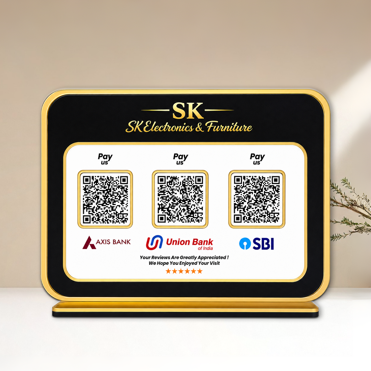 3QR Black Gold Standee