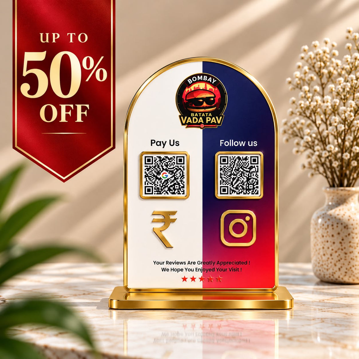 2QR Curved Social Media Edition Standee