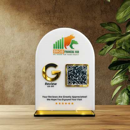 1QR Curved Standee