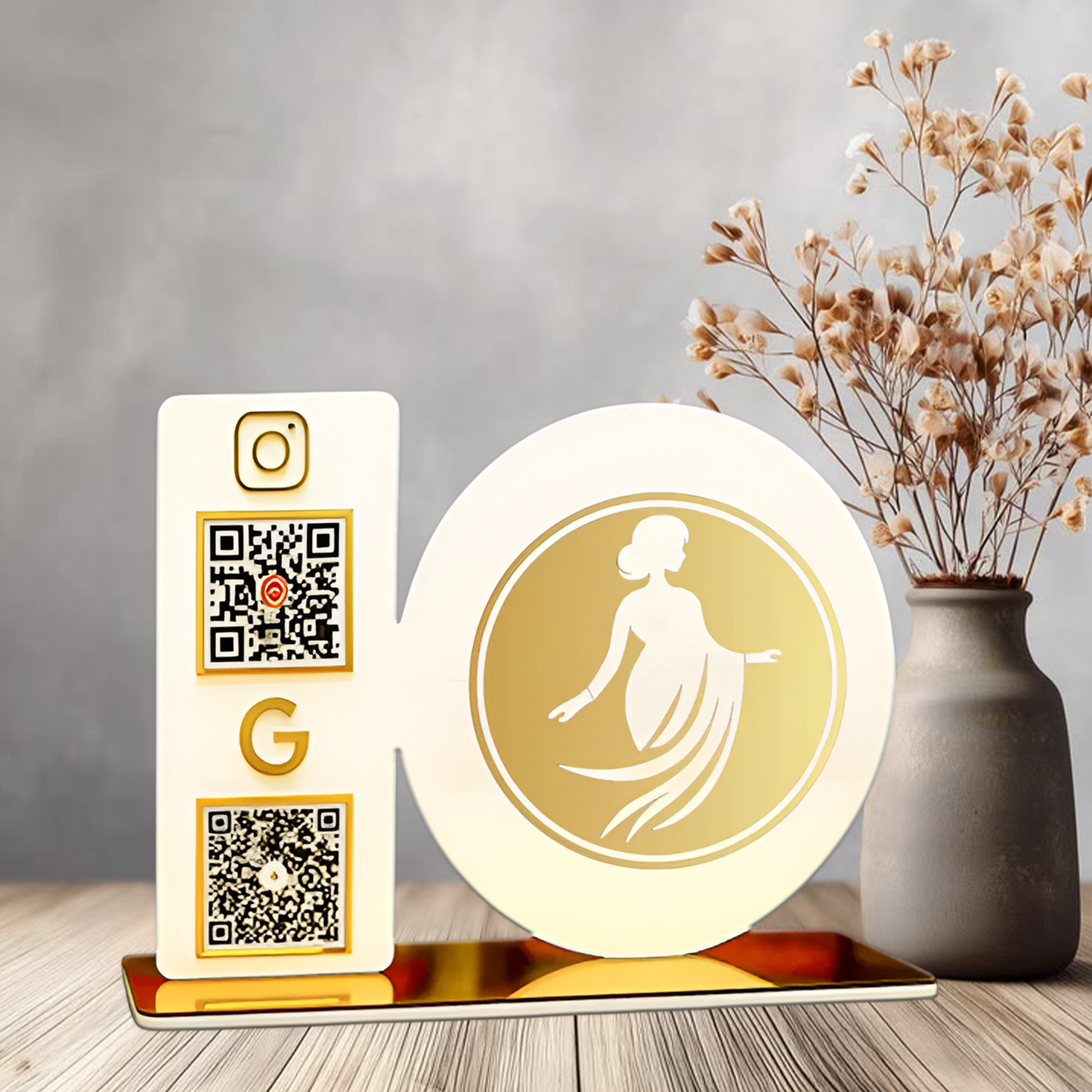 2QR Cloth Shop Standee